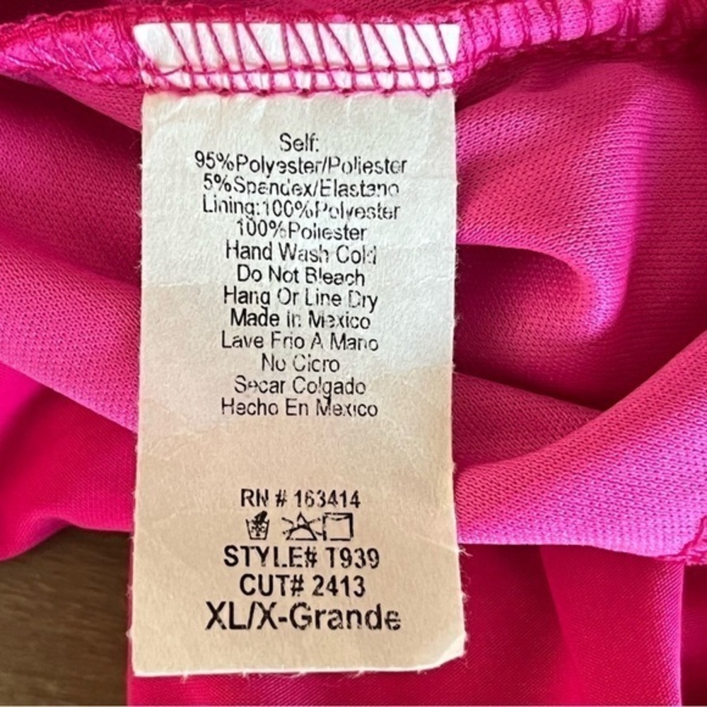 21 Saints Women Cropped Pink Long Sleeve Plunge Blouse Ruched‎ 34”Chest Crop Top - Picture 9 of 9